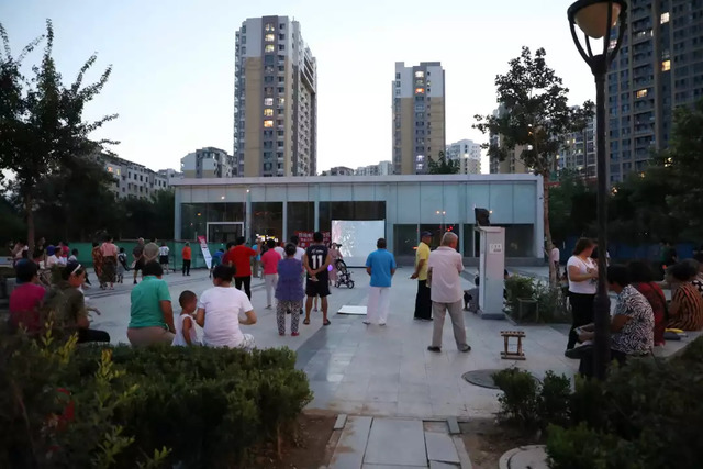 百場電影進社區